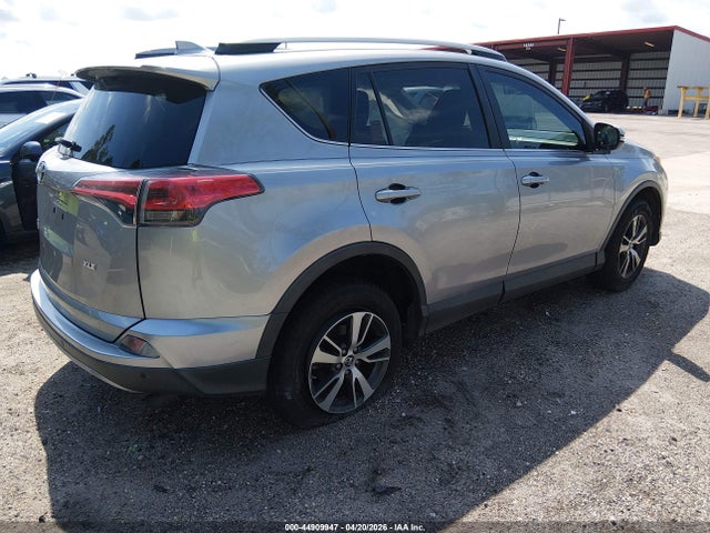 Продаж на аукціоні авто 2018 Toyota Rav4 Xle, vin: 2T3WFREV1JW489426, номер лоту: 44909947