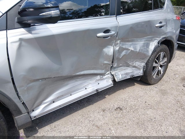 Продаж на аукціоні авто 2018 Toyota Rav4 Xle, vin: 2T3WFREV1JW489426, номер лоту: 44909947
