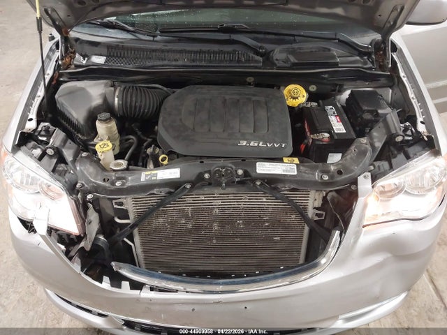 Продажа на аукционе авто 2016 Chrysler Town & Country Touring, vin: 2C4RC1BG0GR268397, номер лота: 44909958
