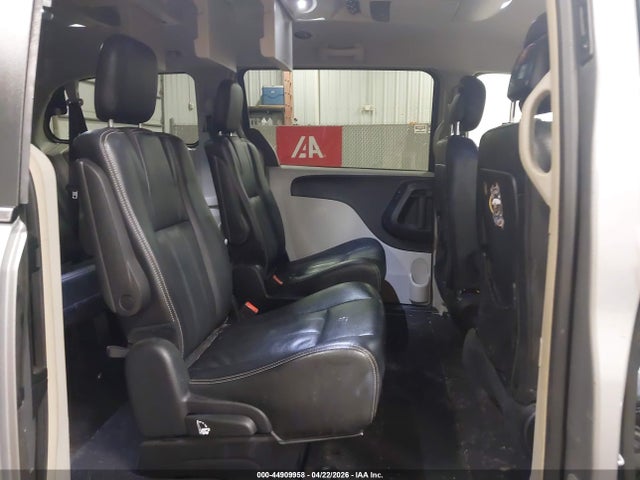 Продажа на аукционе авто 2016 Chrysler Town & Country Touring, vin: 2C4RC1BG0GR268397, номер лота: 44909958