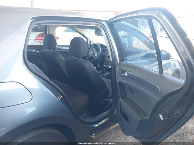 3VWB17AUXJM281381 Volkswagen Golf Tsi S/tsi Se
