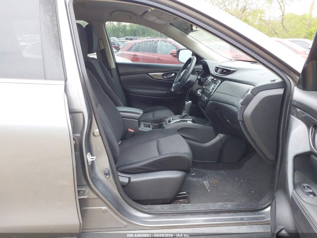 Продажа на аукционе авто 2017 Nissan Rogue S, vin: JN8AT2MV6HW259179, номер лота: 44909981
