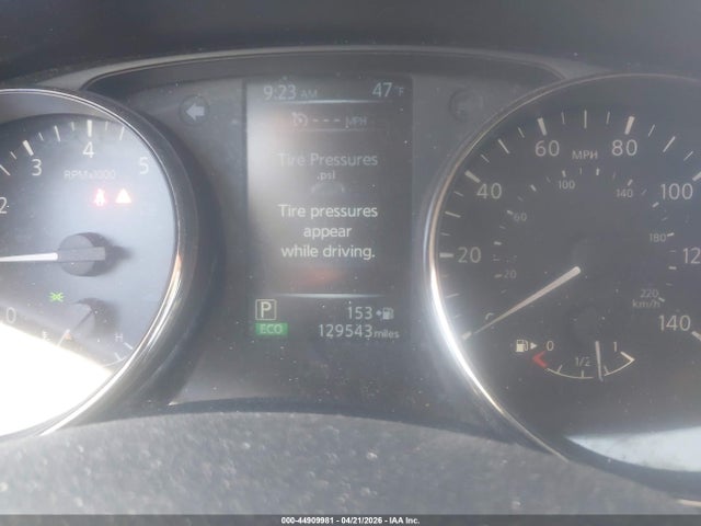 Продажа на аукционе авто 2017 Nissan Rogue S, vin: JN8AT2MV6HW259179, номер лота: 44909981