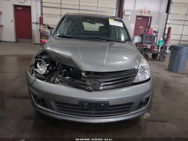 44910000 :رقم المزاد ، 3N1BC1CP4BL505935 vin ، 2011 Nissan Versa 1.8sl مزاد بيع