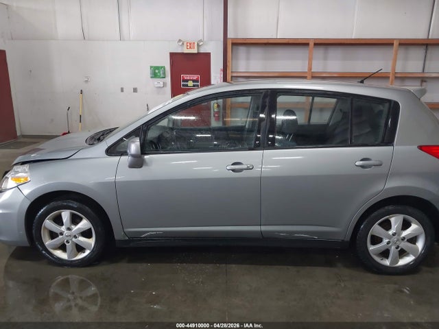 44910000 :رقم المزاد ، 3N1BC1CP4BL505935 vin ، 2011 Nissan Versa 1.8sl مزاد بيع