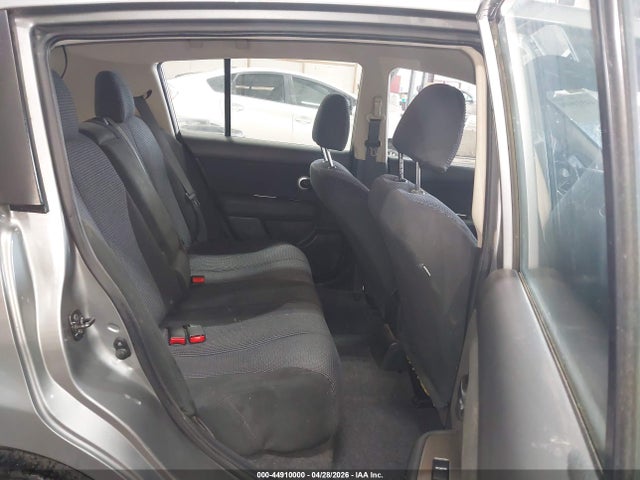 44910000 :رقم المزاد ، 3N1BC1CP4BL505935 vin ، 2011 Nissan Versa 1.8sl مزاد بيع