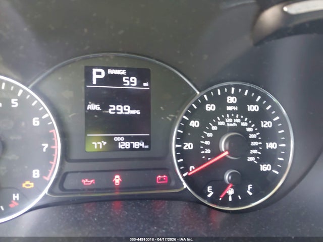 Продаж на аукціоні авто 2018 Kia Forte Lx, vin: 3KPFK4A76JE220940, номер лоту: 44910018