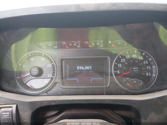 2018 International Lt მანქანა იყიდება აუქციონზე, vin: 3HSDZTZR6JN646282, აუქციონის ნომერი: 44910027