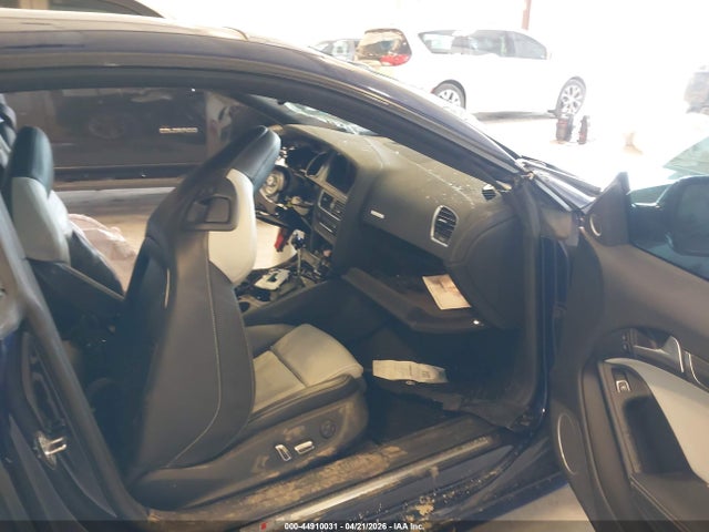 44910031 :رقم المزاد ، WAUCGAFR1EA050909 vin ، 2014 Audi S5 3.0t Premium Plus مزاد بيع