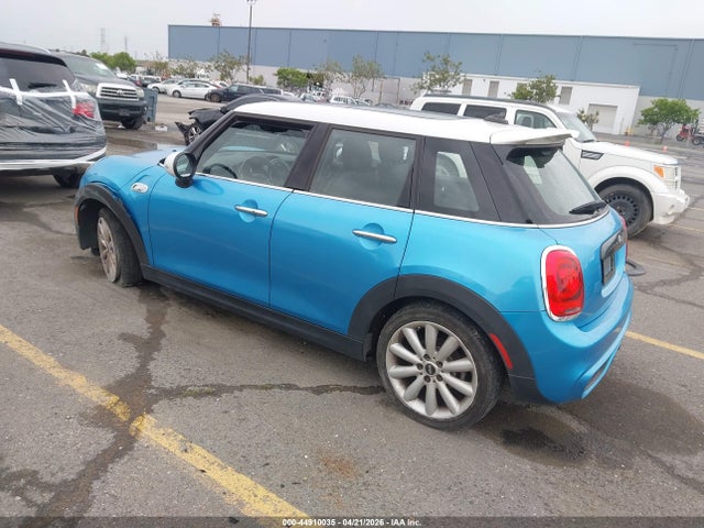 Mini Hardtop Cooper S 2015 WMWXU3C58F2B58661 Image 3
