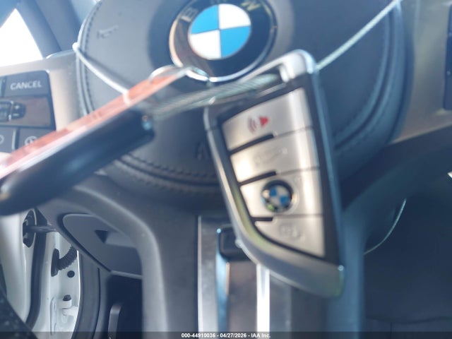 44910036 :رقم المزاد ، WBA53AT03MCG22885 vin ، 2021 Bmw M440i مزاد بيع