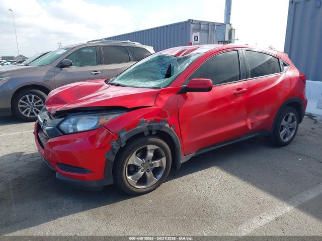 Honda HR-V LX 2016 3CZRU5H36GM717799 Image 2