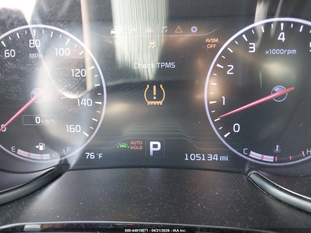 Продаж на аукціоні авто 2015 Kia K900 Luxury, vin: KNALW4D45F6017119, номер лоту: 44910071