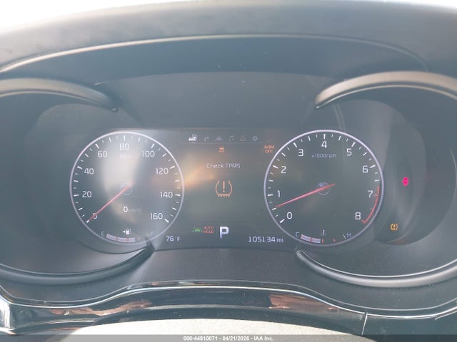 Продаж на аукціоні авто 2015 Kia K900 Luxury, vin: KNALW4D45F6017119, номер лоту: 44910071