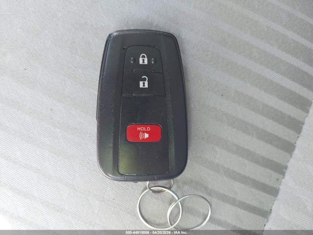 Продажа на аукционе авто 2018 Toyota Prius Two, vin: JTDKBRFUXJ3599880, номер лота: 44910086