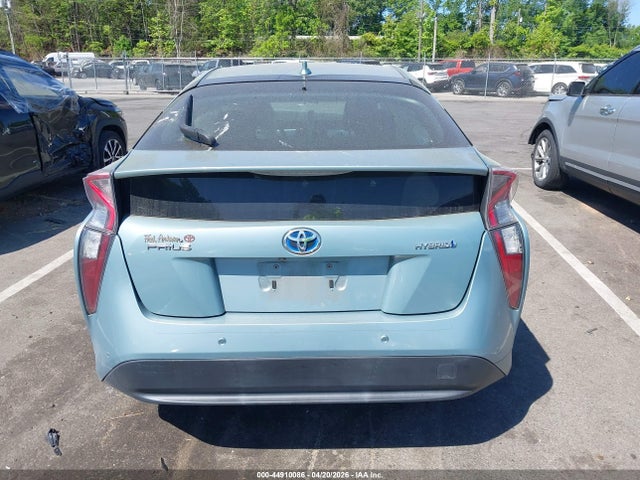 Продажа на аукционе авто 2018 Toyota Prius Two, vin: JTDKBRFUXJ3599880, номер лота: 44910086