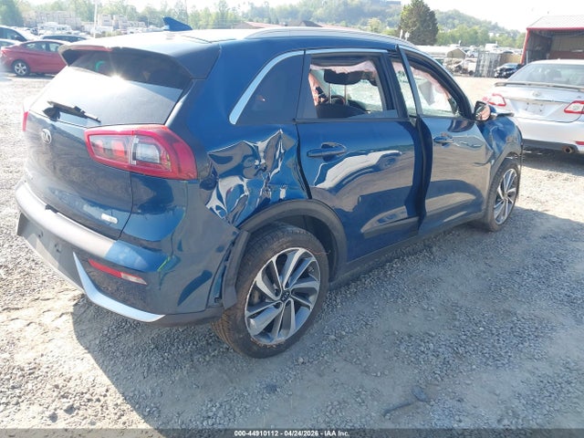 Продажа на аукционе авто 2017 Kia Niro Touring, vin: KNDCE3LC4H5041025, номер лота: 44910112