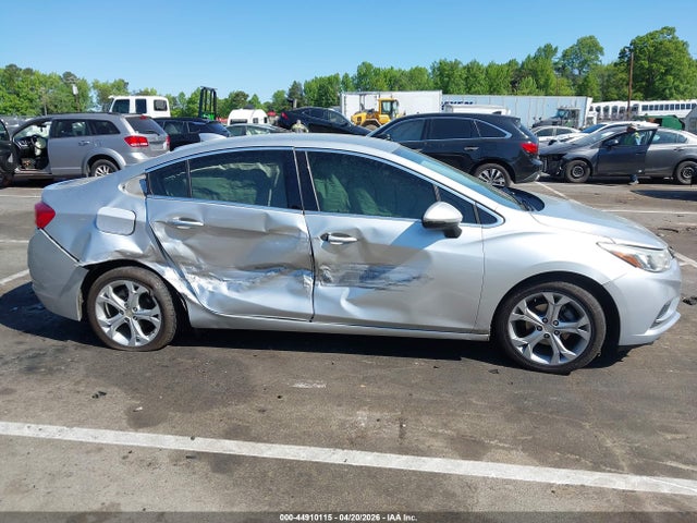Aukcja sprzedaży 2017 Chevrolet Cruze Premier Auto, vin: 1G1BF5SM5H7268056, numer aukcji: 44910115