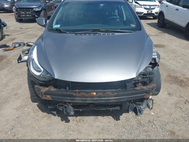 Продаж на аукціоні авто 2016 Hyundai Elantra Se, vin: KMHDH4AE0GU645922, номер лоту: 44910116