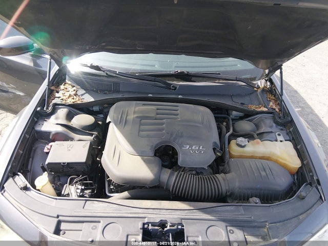 Продажа на аукционе авто 2014 Chrysler 300, vin: 2C3CCAAG5EH301540, номер лота: 44910117
