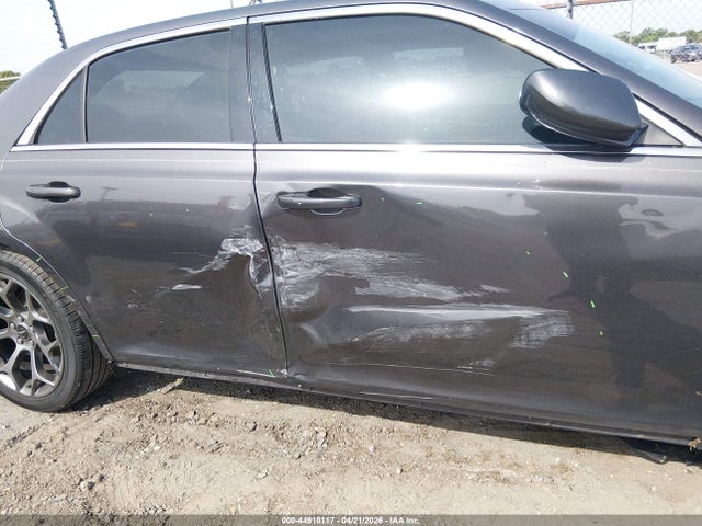Продажа на аукционе авто 2014 Chrysler 300, vin: 2C3CCAAG5EH301540, номер лота: 44910117