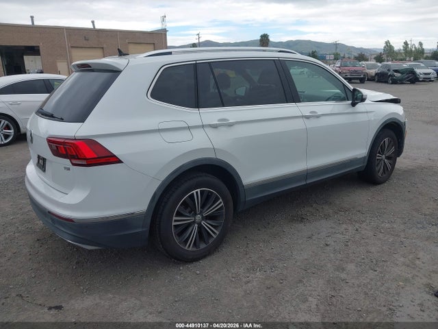 3VV3B7AX0JM032782 Volkswagen Tiguan 2.0t Se/2.0t Sel
