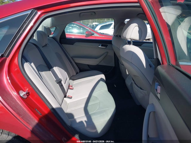 5NPE24AF0GH304341 Hyundai SONATA SE