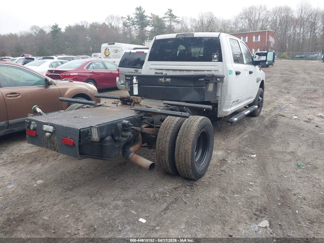 44910152 :رقم المزاد ، 3C7WRTCL8HG546840 vin ، 2017 Ram 3500 Chassis Tradesman/slt/laramie مزاد بيع