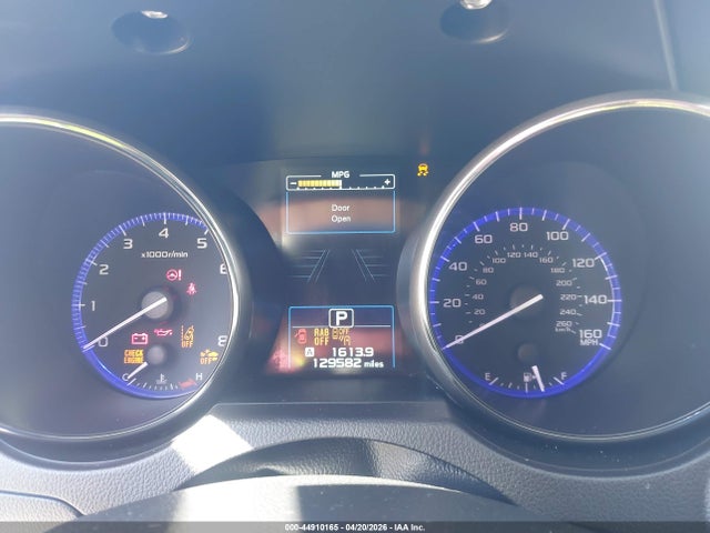 Auction sale of the 2017 Subaru Outback 3.6r Limited, vin: 4S4BSENC5H3378128, lot number: 44910165