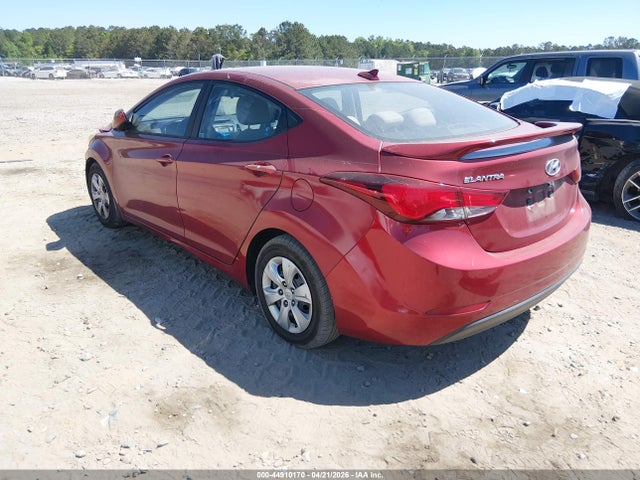 5NPDH4AE8GH791385 Hyundai ELANTRA SE