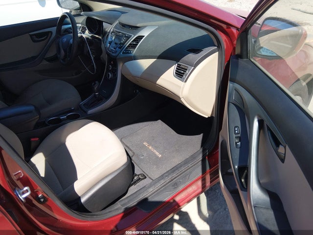 5NPDH4AE8GH791385 Hyundai ELANTRA SE