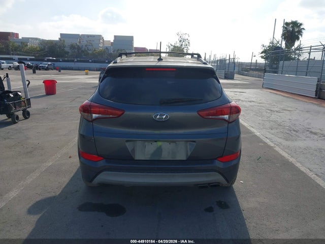 2017 Hyundai Tucson Sport მანქანა იყიდება აუქციონზე, vin: KM8J33A20HU428857, აუქციონის ნომერი: 44910184