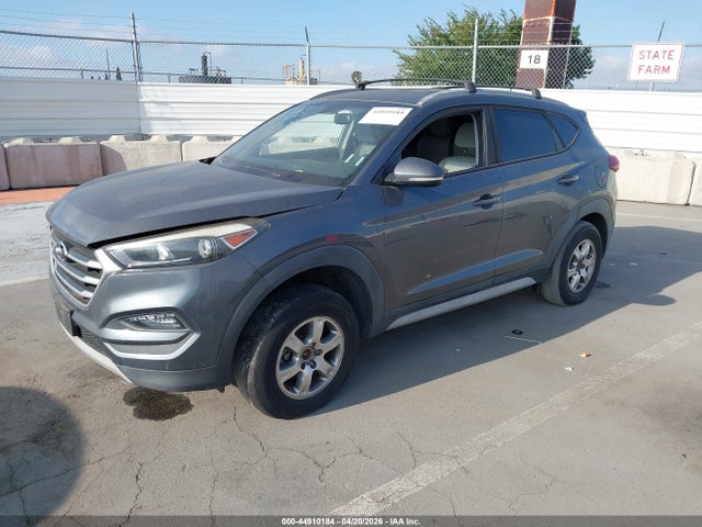 2017 Hyundai Tucson Sport მანქანა იყიდება აუქციონზე, vin: KM8J33A20HU428857, აუქციონის ნომერი: 44910184