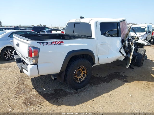 3TMCZ5AN4LM300376 Toyota Tacoma Trd Off-road