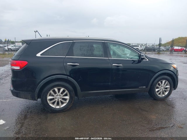 5XYPGDA58GG174169 KIA Sorento 3.3l Lx
