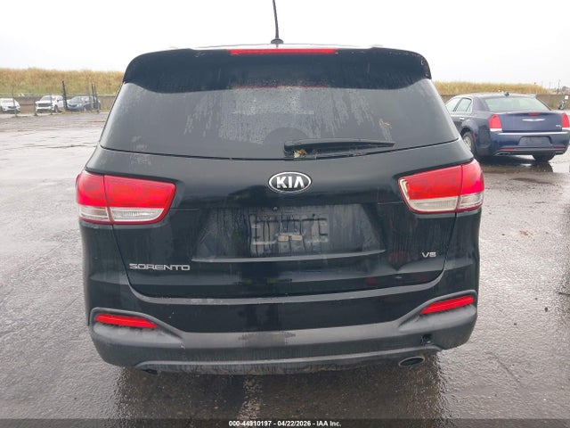 5XYPGDA58GG174169 KIA Sorento 3.3l Lx