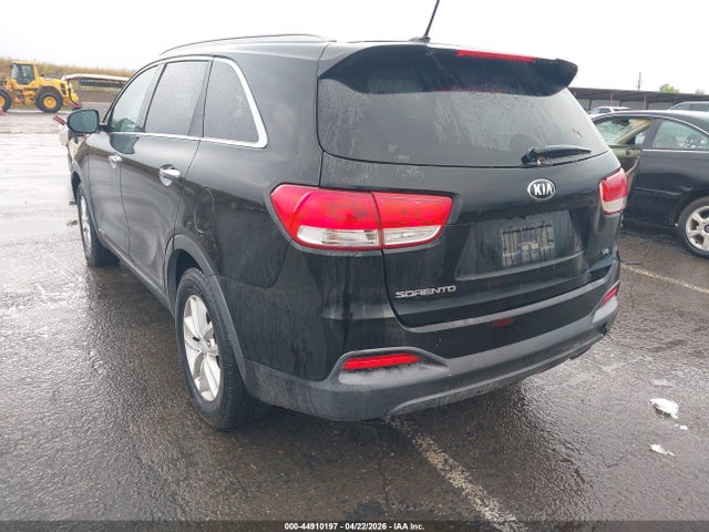 5XYPGDA58GG174169 KIA Sorento 3.3l Lx