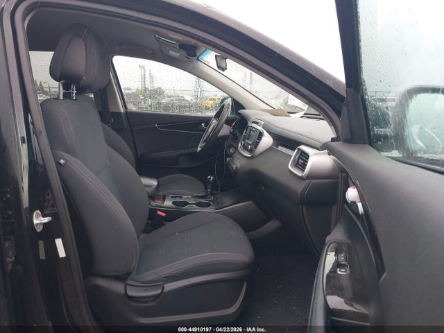 5XYPGDA58GG174169 KIA Sorento 3.3l Lx