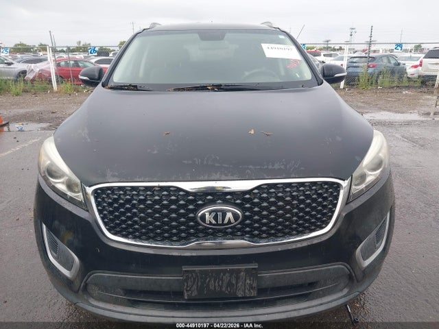 5XYPGDA58GG174169 KIA Sorento 3.3l Lx