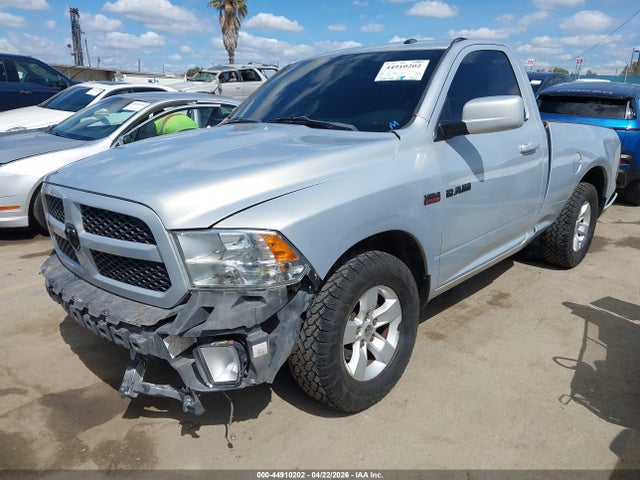 3C6JR6AT8EG102145 RAM 1500 Express