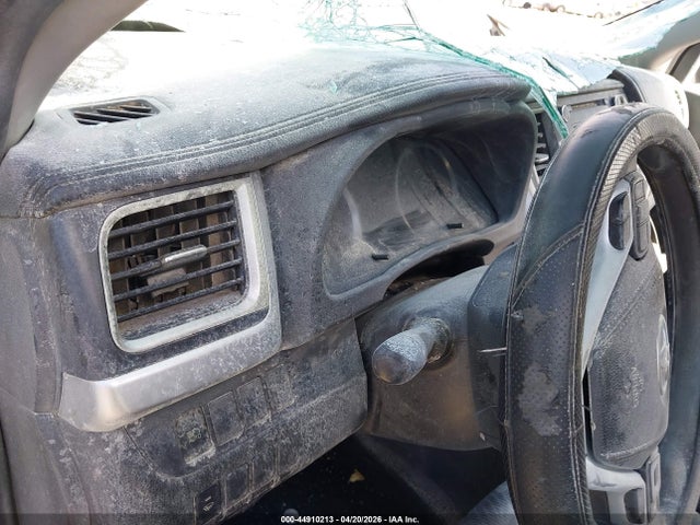 5TDBZRFH2KS949694 Toyota Highlander Le