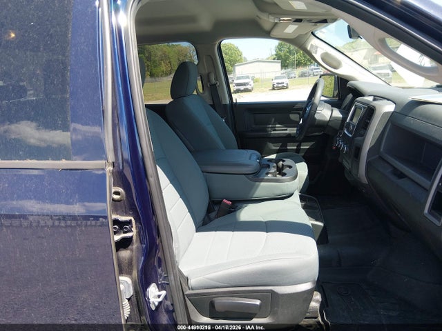 Продаж на аукціоні авто 2018 Ram 1500 Tradesman  4x4 5'7 Box, vin: 1C6RR7KG9JS300553, номер лоту: 44910215
