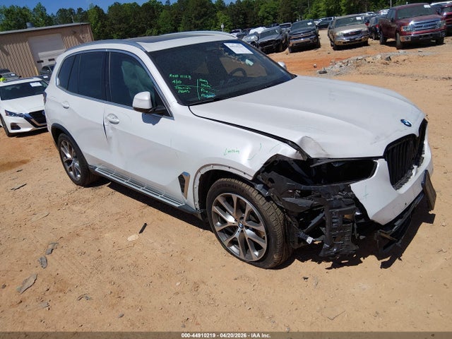 5UX23EU04R9U60017 auction archive image