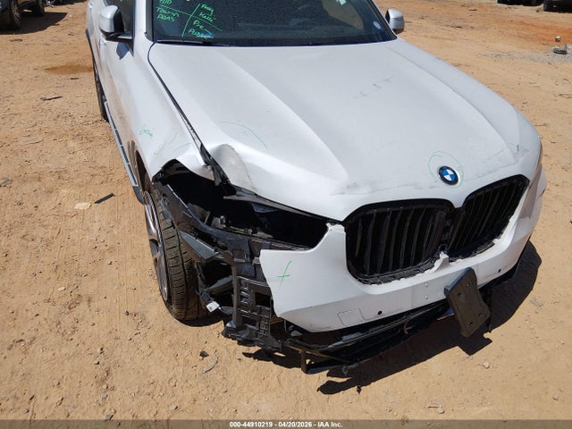 5UX23EU04R9U60017 BMW X5 Xdrive40i