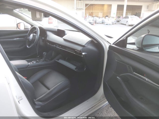Продажа на аукционе авто 2022 Mazda Mazda3 Select, vin: 3MZBPABL8NM302638, номер лота: 44910234