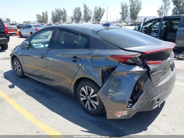 Toyota Prius Prime Advanced 2017 JTDKARFP9H3037458 Image 3