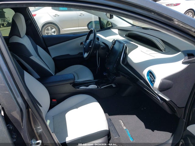Toyota Prius Prime Advanced 2017 JTDKARFP9H3037458 Image 5