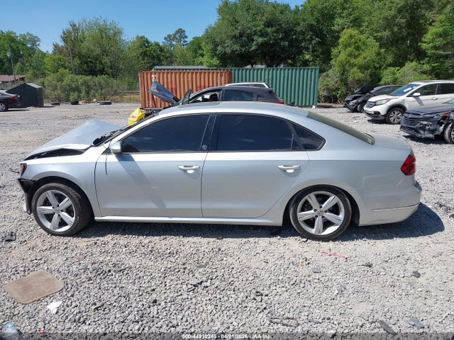 Продажа на аукционе авто 2019 Volkswagen Passat 2.0t Wolfsburg Edition, vin: 1VWLA7A32KC000690, номер лота: 44910245