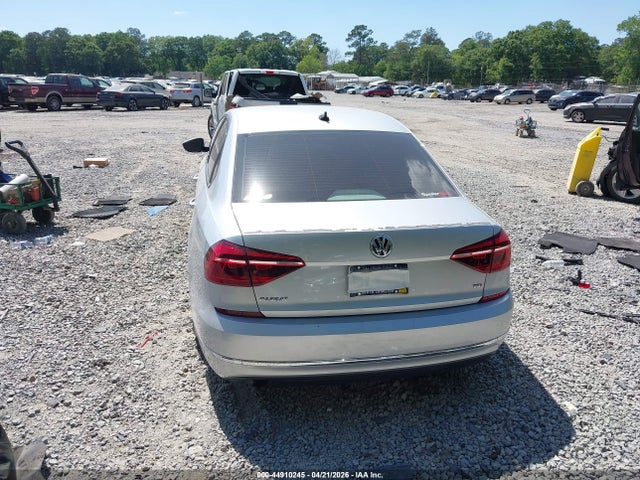 Продажа на аукционе авто 2019 Volkswagen Passat 2.0t Wolfsburg Edition, vin: 1VWLA7A32KC000690, номер лота: 44910245