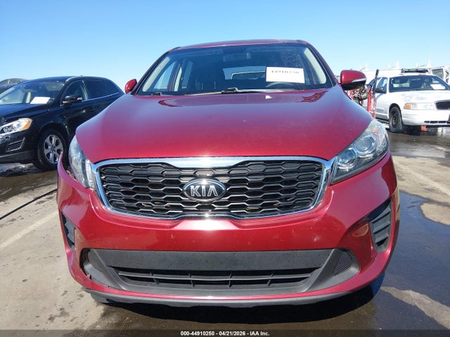44910250 :رقم المزاد ، 5XYPG4A35KG510559 vin ، 2019 Kia Sorento 2.4l Lx مزاد بيع